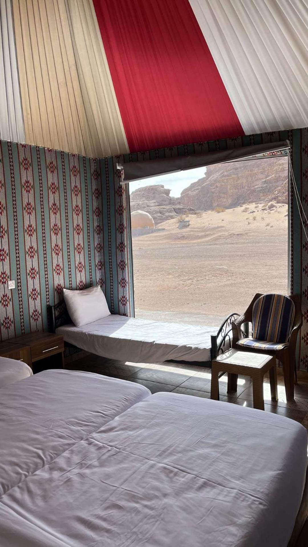 Апартаменти Abdullah Luxury Camp Ваді-Рам Екстер'єр фото