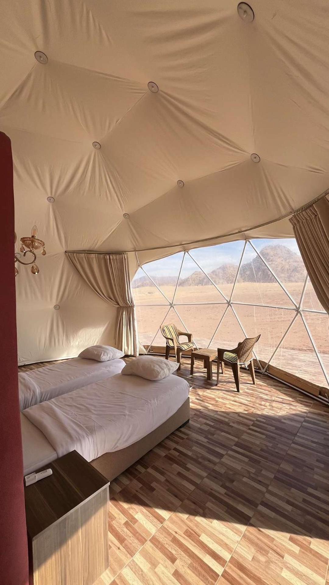 Апартаменти Abdullah Luxury Camp Ваді-Рам Екстер'єр фото